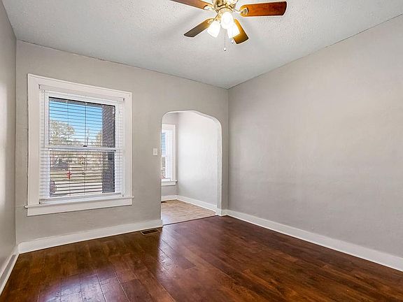 5th image of 537-539 N Elizabeth Ave