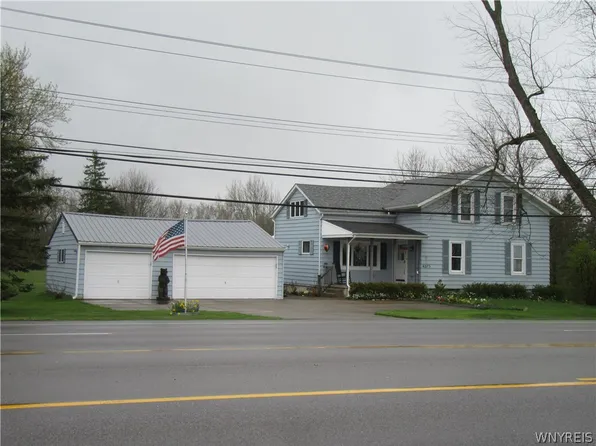 6275 Broadway St, Lancaster, NY 14086