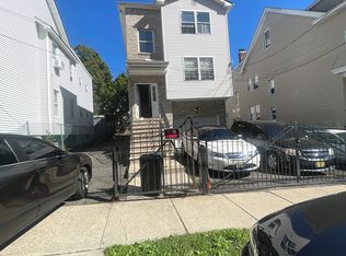 239 Lehigh Ave, Newark, NJ 07112
