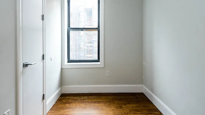 Rented by Nooklyn NYC LLC | media 32