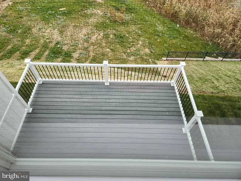 821 Bayberry Ct #821 — Photo 16