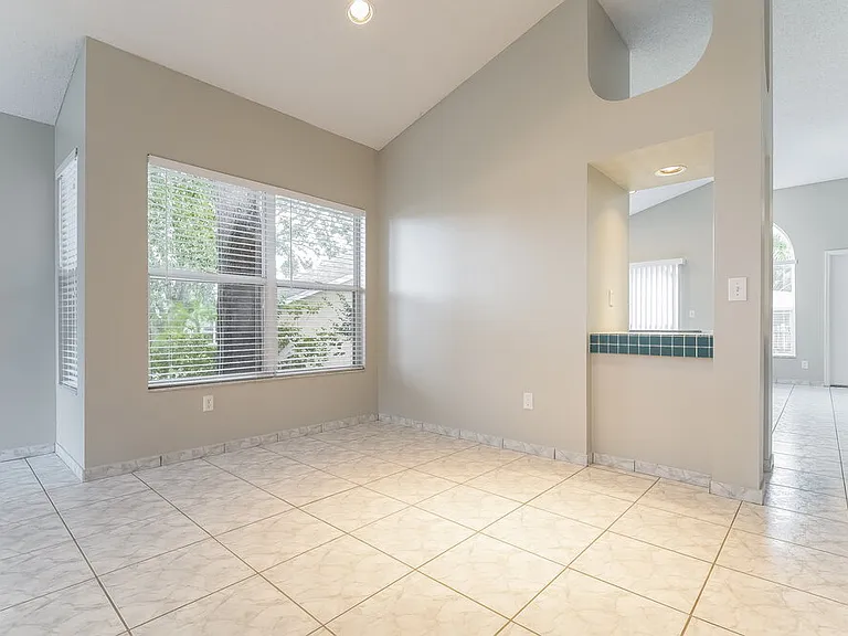 8853 Parliament Ct — Photo 4