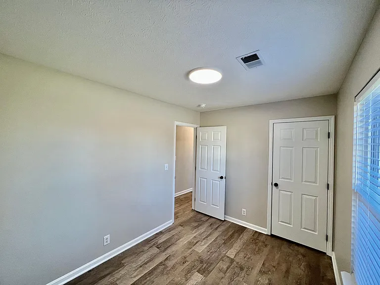 9005 Jessica Leigh Dr — Photo 15