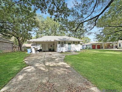 524 Avenue F, Port Allen, LA, 70767