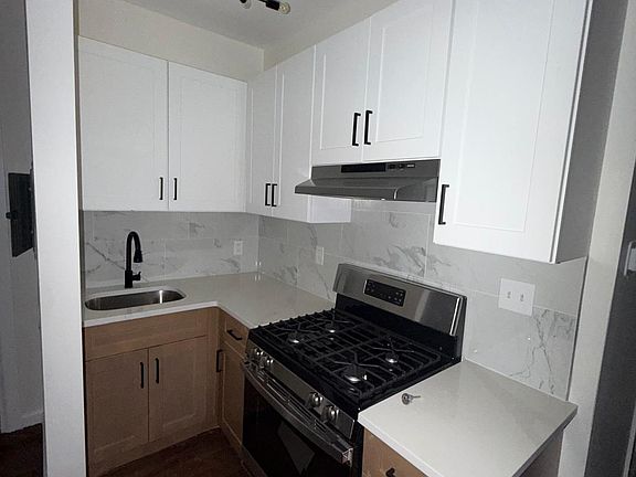 5th image of 99 2nd Ave #C