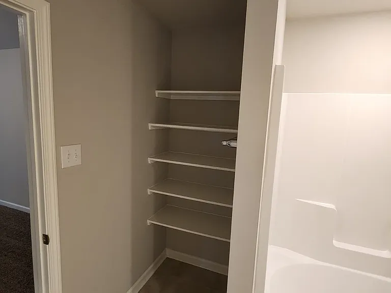 105 Batesburg Way — Photo 13
