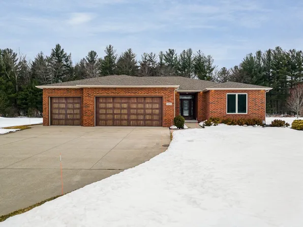 2099 N Harvest Cir, Midland, MI 48642