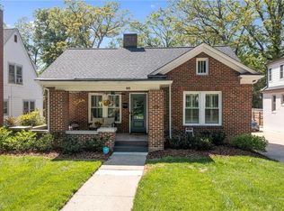 218 Kensington Rd, Greensboro, NC 27403