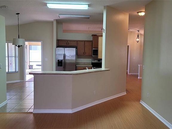3rd image of 182 Compass Rose Dr