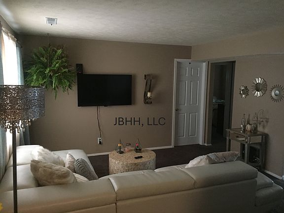 2nd image of 3207 N Peoria Ave APT 1
