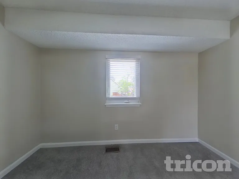 16890 Blue Mist Cir — Photo 8