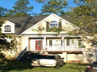 220 Mullins Dr, Lillington, NC 27546