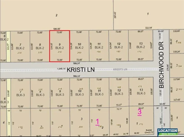 210 Kristi Ln, Hickman, NE 68372