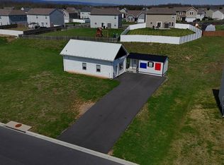 111 Kiskadee Dr, Bunker Hill, WV 25413