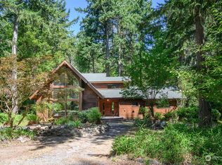 28526 143rd Ave SW, Vashon, WA 98070