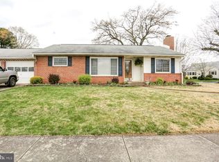 1400 Warwick Rd, Camp Hill, PA 17011