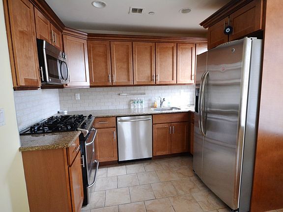 2nd image of 3165 Emmons Ave APT 1H