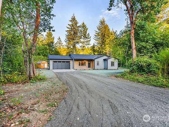 2nd image of 1511 195th Avenue SW