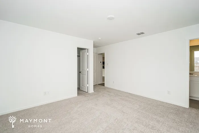 2029 Welsh Ln — Photo 11