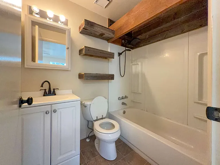 816 S Wardwell Ave — Photo 12