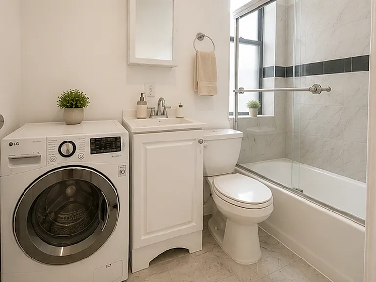 110 9th Ave #4C — Photo 4