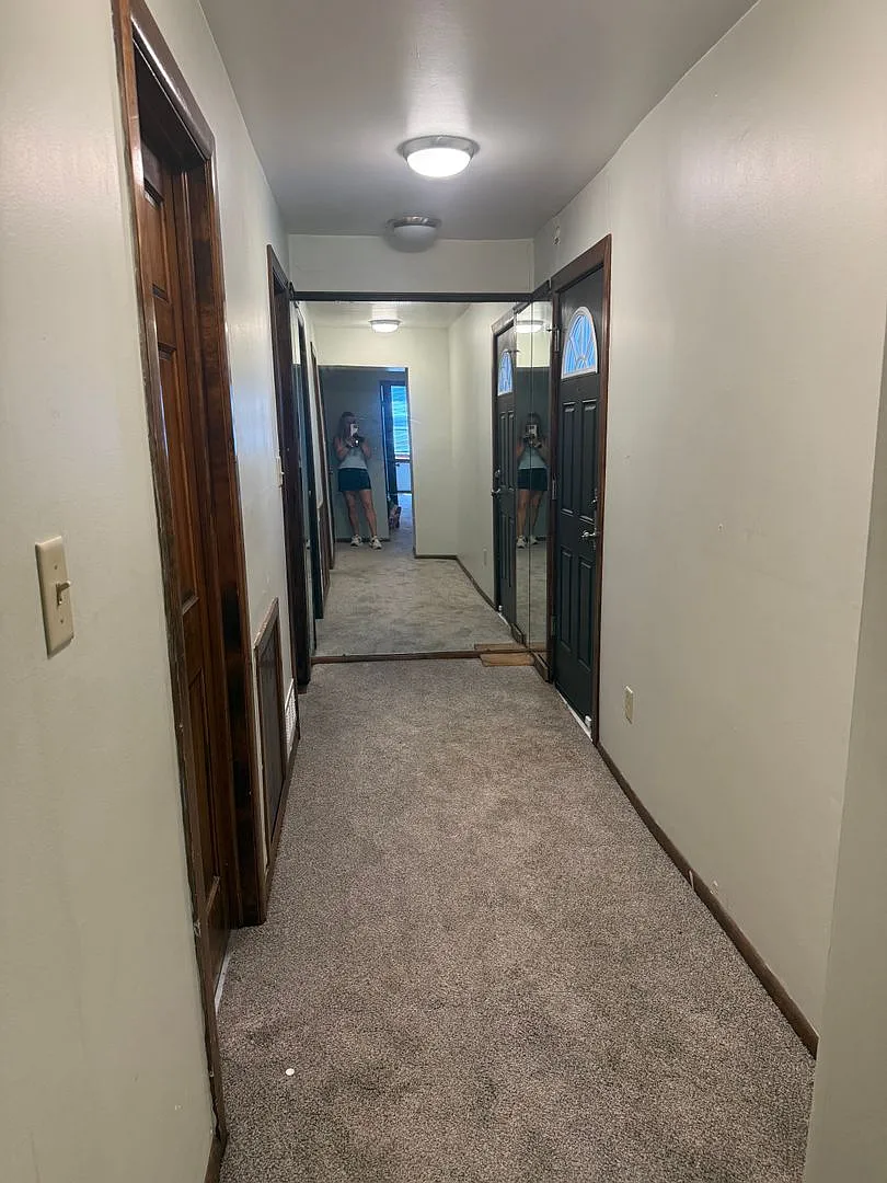 240 Carrington St. — Photo 4