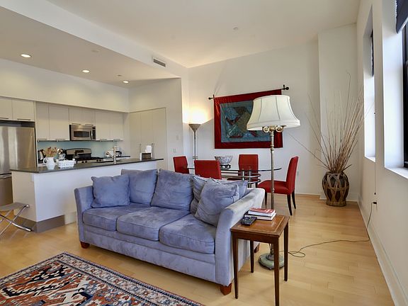 3rd image of 4 Beacon Way APT 112