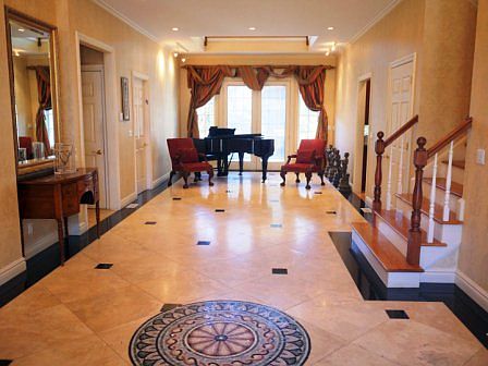 4th image of 14 Polo Field Ln