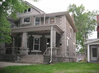 505 S Johnson St #A-B, Iowa City, IA 52240