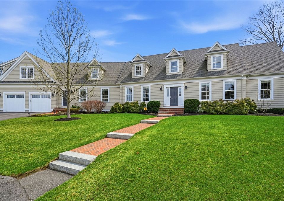 1st image of 21 Chadbourne Rd