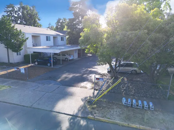 3472-3482 Hadley St NE, Salem, OR 97301