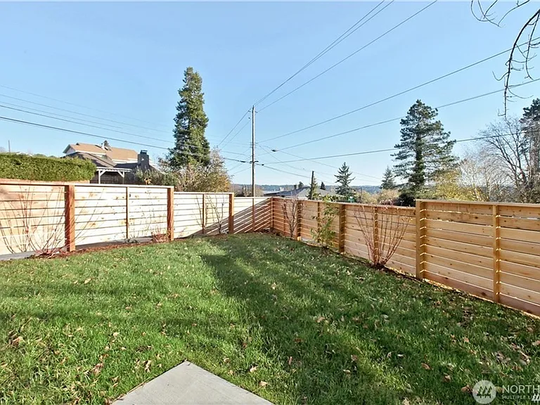 5207 S Willow St — Photo 18