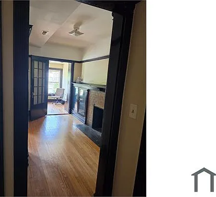 4511 S Michigan Ave #2 — Photo 2