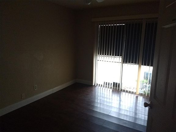 4th image of 710 Redbird Dr