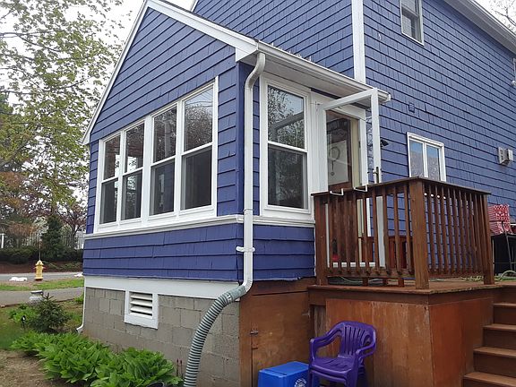 14x7 Sun Porch w/New Windows