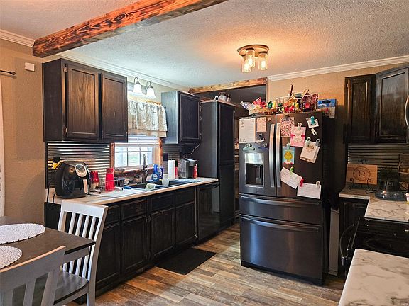 5th image of 406 Hickory Hills Dr