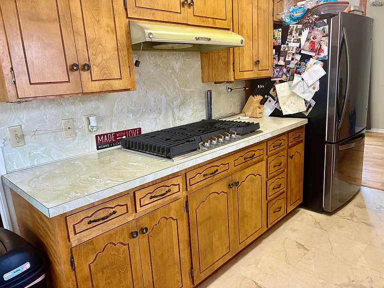 4115 Kingsbury Dr — Photo 5
