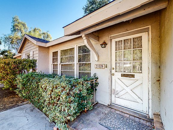 4th image of 21520 Velicata St
