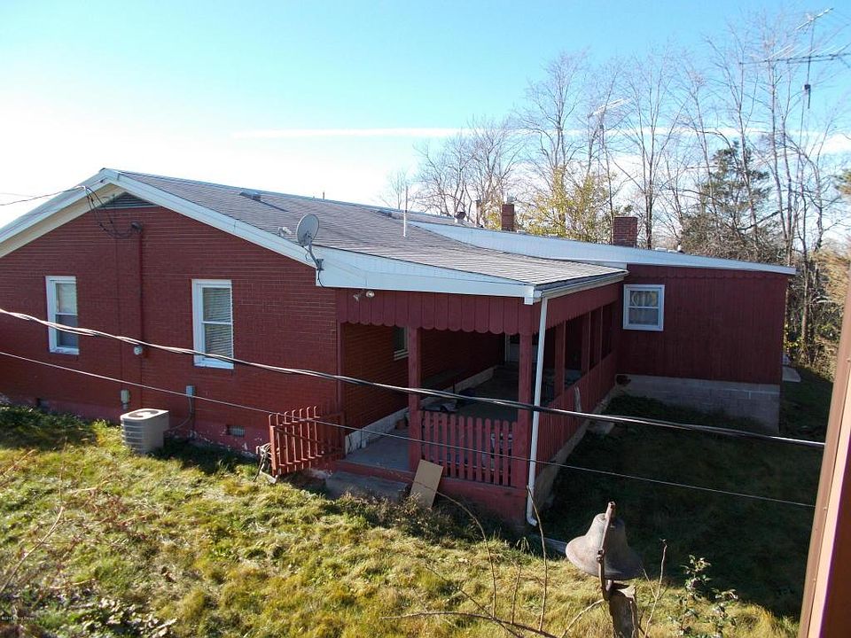 2nd image of 9482 Castle Hwy