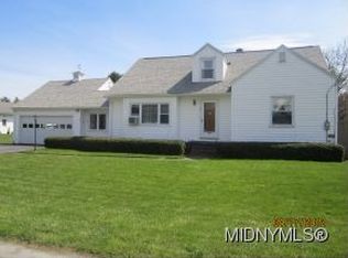 41 Irving Rd, New Hartford, NY 13413