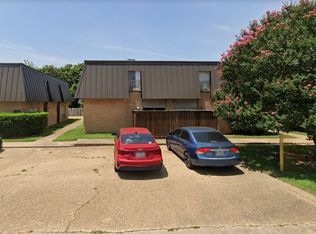 Holik Square Townhomes, College Station, TX 77840