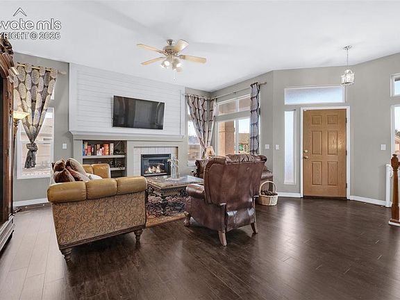 3rd image of 3691 Plantation Grv
