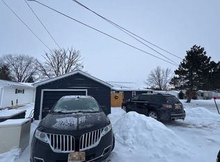 W925 S Shore Ln, Saint Cloud, WI 53079