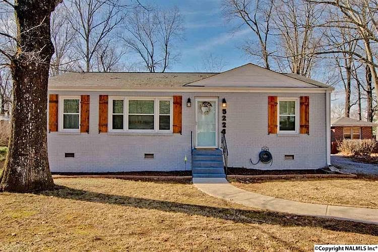 1st image of 5224 Panorama Dr SE