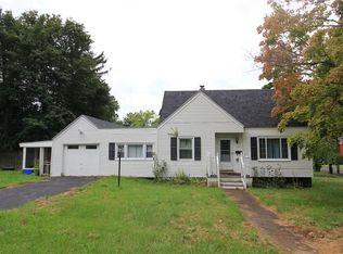 228 Brampton Rd, Syracuse, NY 13205