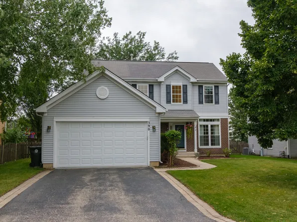 390 W Boxwood Ct, Round Lake, IL 60073