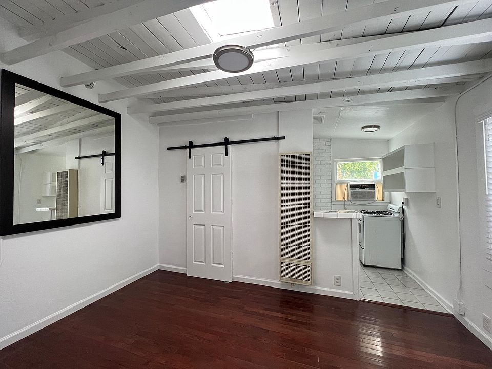 1st image of 729 Milwood Ave APT B