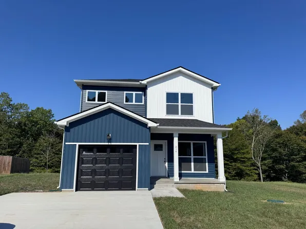 214 Wayne Hall Rd, Clarksville, TN 37040