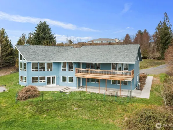 211 Basswood Drive, Silverlake, WA 98645