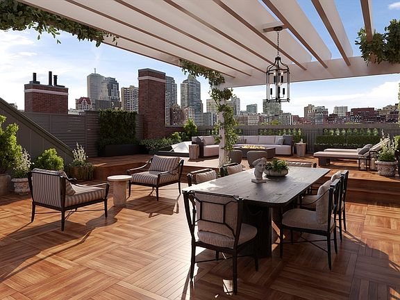 3rd image of 46 Beacon St #Penthouse 8